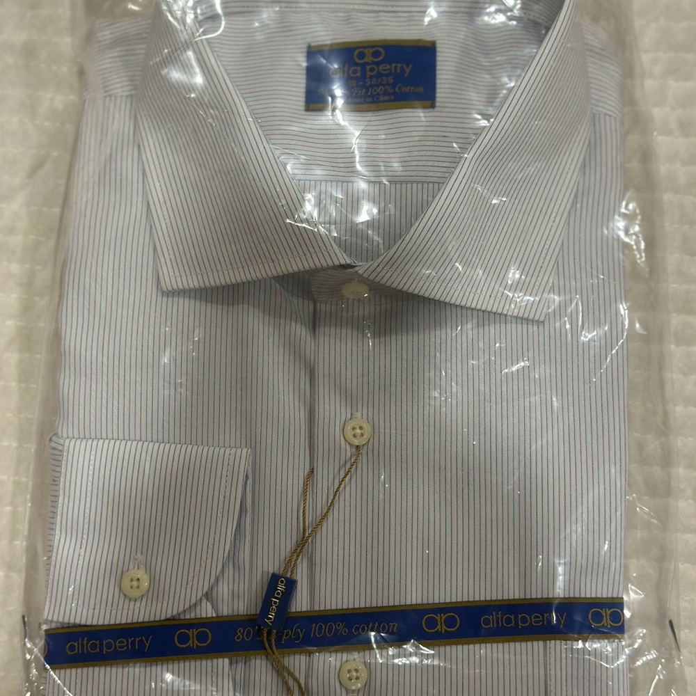 Alfa Perry Men’s Light Blue Pinstripe Dress Shirt